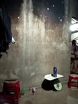 Snapshot of vanvan005 chatting on March 8, 2026, 11:30 pm vanvan005 online show from March 8, 2026, 11:30 pm