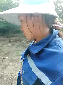 Snapshot of vanvan005 chatting on March 31, 2026, 10:26 am vanvan005 online show from March 31, 2026, 10:26 am