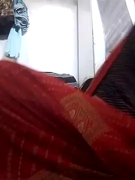 Snapshot of Jamuna_01 chatting on February 6, 2026, 9:12 am Jamuna 01 online show from February 6, 2026, 9:12 am