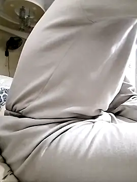 MonetaryContest online show from February 4, 2026, 9:20 pm