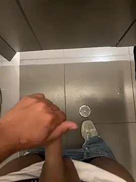 liam bronw online show from March 15, 2026, 10:38 pm