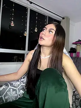 Snapshot of Stormi_th chatting on January 9, 2026, 12:24 am Stormi th online show from January 9, 2026, 12:24 am