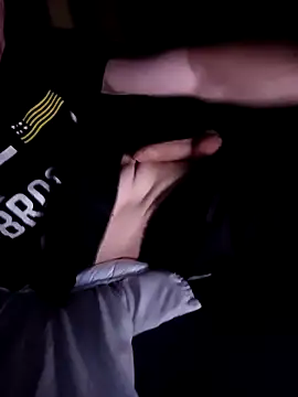 Snapshot of 2againsttheworld chatting on February 7, 2026, 2:48 am 2againsttheworld online show from February 7, 2026, 2:48 am