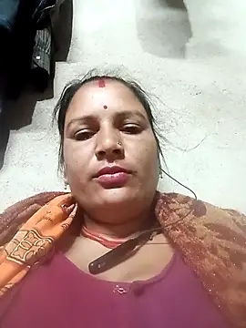 Hot hiuj online show from February 23, 2026, 10:29 pm