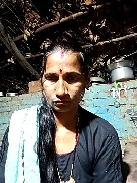 Hot bhi38 online show from May 15, 2026, 8:05 pm