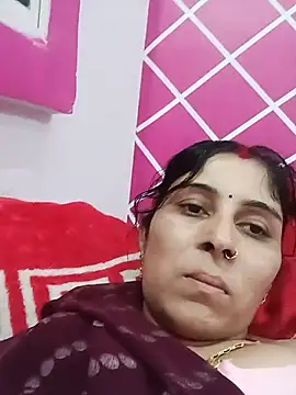 Hot ree85 online show from June 2, 2026, 2:41 pm