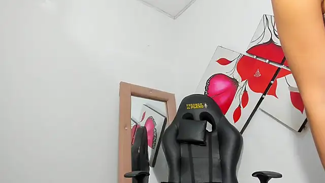 samyspresleyts online show from December 9, 2024, 12:56 am