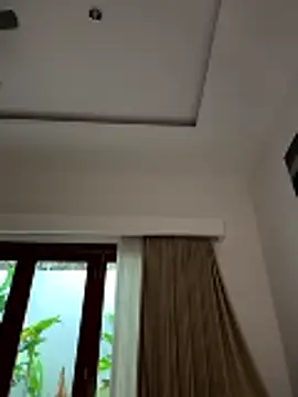 Snapshot of Milly_Meyson chatting on January 11, 2026, 3:22 am Milly Meyson online show from January 11, 2026, 3:22 am