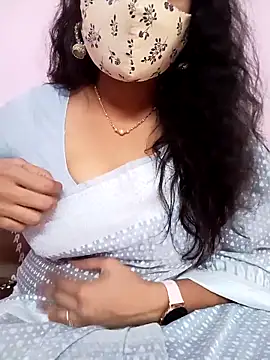 Ammu14399 online show from April 8, 2026, 8:36 am