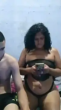 Isabel and Heckler online show from February 5, 2026, 11:09 pm