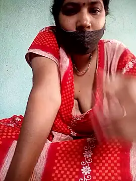 Snapshot of Monisha9876 chatting on January 13, 2026, 8:52 am Monisha9876 online show from January 13, 2026, 8:52 am