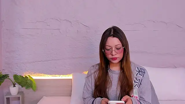 Snapshot of lanna_18_ chatting on February 3, 2026, 11:48 am lanna 18 online show from February 3, 2026, 11:48 am