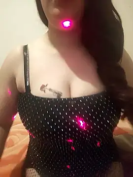 Snapshot of Doodqueen chatting on January 6, 2026, 5:27 pm Doodqueen online show from January 6, 2026, 5:27 pm