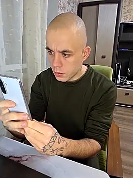 TvoY bOy1 online show from February 26, 2026, 5:12 pm