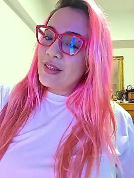 Snapshot of Nova-Satela chatting on January 13, 2026, 6:02 pm Nova-Satela online show from January 13, 2026, 6:02 pm