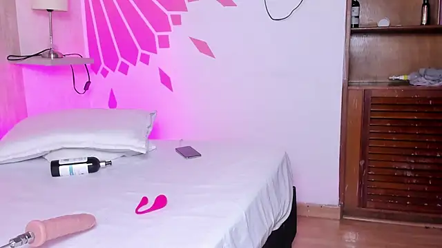 miiaa m1 online show from April 17, 2026, 7:06 pm