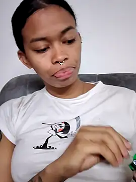 shenna brunette online show from February 26, 2026, 3:44 pm