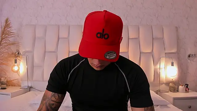 MassimoCo  online show from March 5, 2026, 11:45 pm