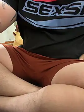 namhihi23 online show from March 17, 2026, 10:07 am