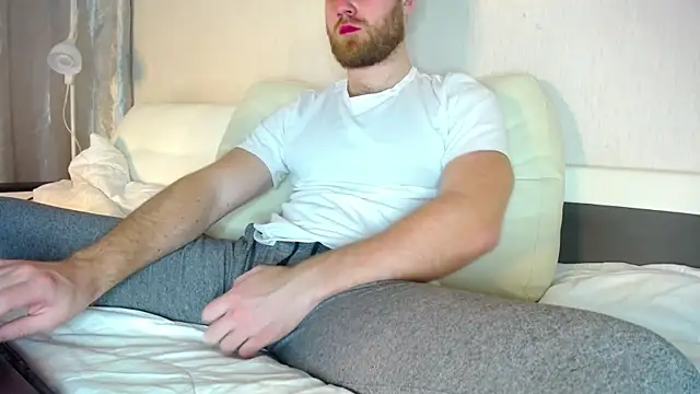 LorenzoLux online show from March 10, 2025, 6:01 pm