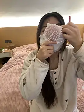  xiaoxinxin  online show from February 3, 2026, 1:27 pm