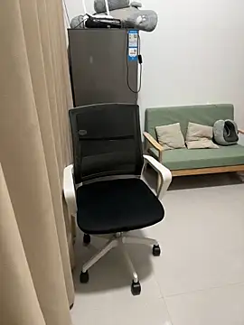  xiaoxinxin  online show from March 12, 2026, 2:12 pm