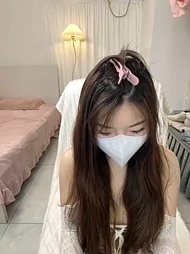 Snapshot of _xiaoxinxin_ chatting on April 17, 2026, 5:05 pm xiaoxinxin online show from April 17, 2026, 5:05 pm