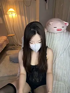 Snapshot of _xiaoxinxin_ chatting on May 12, 2026, 1:19 pm xiaoxinxin online show from May 12, 2026, 1:19 pm