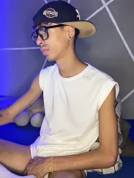 alexx 23cm online show from January 19, 2026, 1:31 am