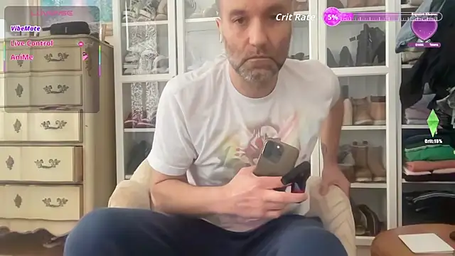 Snapshot of wolverinedream chatting on February 1, 2026, 5:22 pm wolverinedream online show from February 1, 2026, 5:22 pm