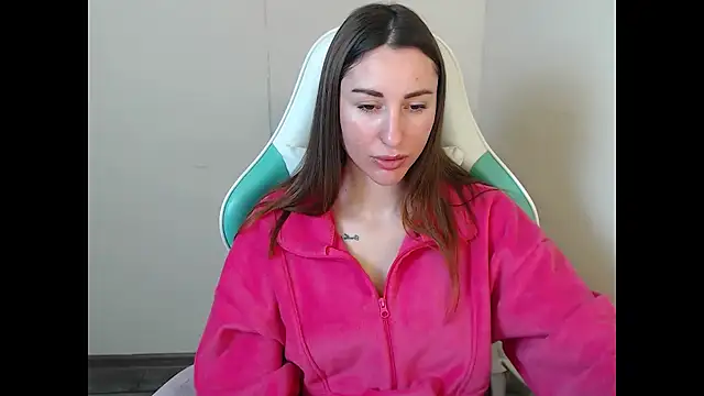 cammila horn online show from March 2, 2026, 7:15 am