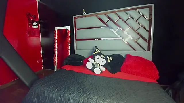 Snapshot of Mia_Miller001 chatting on February 16, 2026, 9:00 pm Mia Miller001 online show from February 16, 2026, 9:00 pm