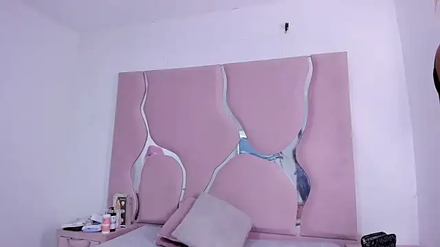 sharithasm online show from April 12, 2026, 9:09 pm