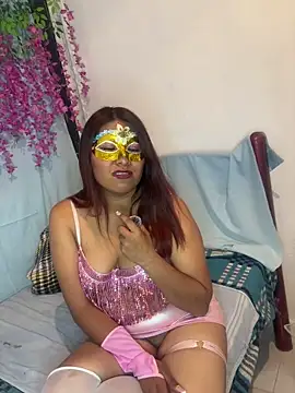 Zuley foxi online show from February 16, 2026, 2:51 am