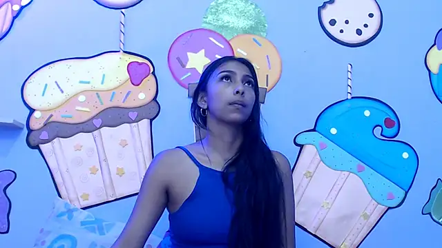 Snapshot of skinnysexzara18 chatting on February 21, 2026, 2:45 am skinnysexzara18 online show from February 21, 2026, 2:45 am