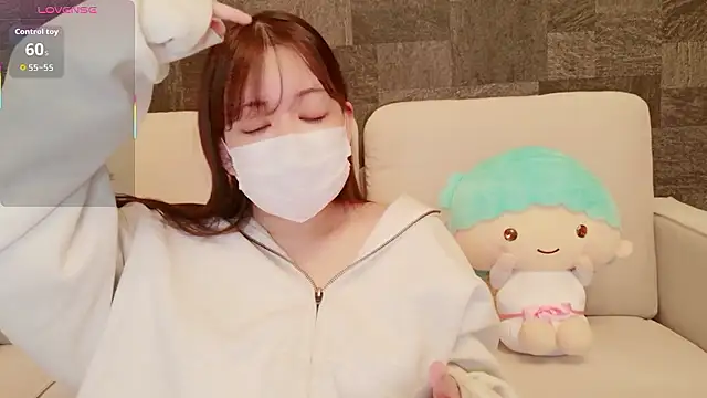 Snapshot of Mayu_000 chatting on April 15, 2026, 8:20 pm Mayu 000 online show from April 15, 2026, 8:20 pm