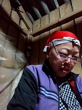 Agnes-baby online show from February 21, 2026, 10:44 pm