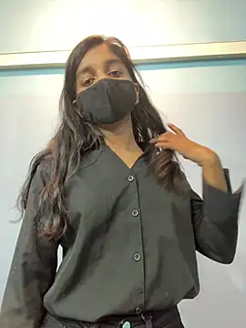 HotxAnamika online show from March 1, 2026, 4:14 am