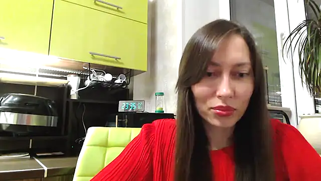 Snapshot of Naroliss chatting on May 6, 2026, 4:34 pm Naroliss online show from May 6, 2026, 4:34 pm