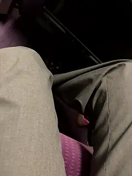 leshowcho online show from January 6, 2026, 7:50 pm