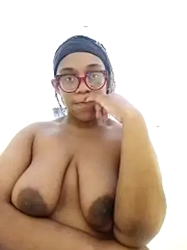Sultrydiva1 online show from May 15, 2026, 12:45 pm