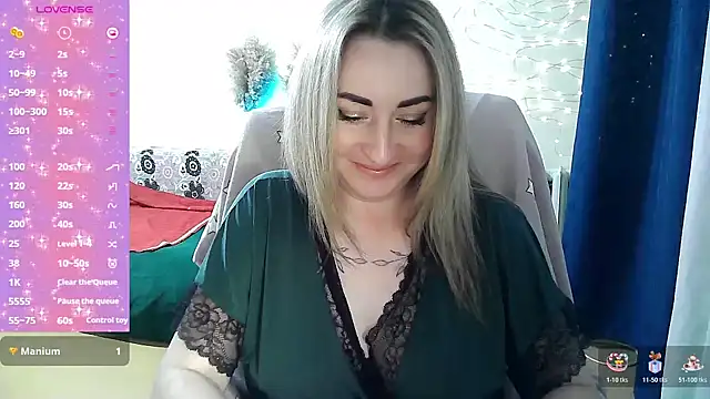 Snapshot of FoxyAnn12 chatting on March 30, 2026, 4:52 pm FoxyAnn12 online show from March 30, 2026, 4:52 pm