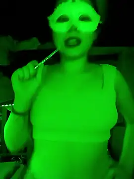 Snapshot of Sexyhanna14 chatting on January 13, 2026, 2:28 am Sexyhanna14 online show from January 13, 2026, 2:28 am