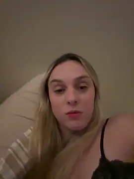 hotcouple9505 online show from January 16, 2026, 1:09 am