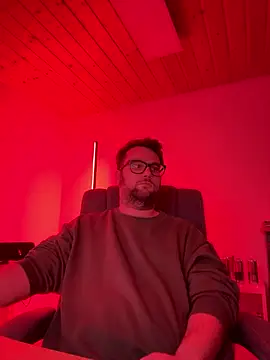 Dominic2295 online show from January 18, 2026, 1:37 pm