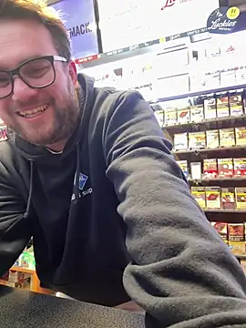 Dominic2295 online show from February 16, 2026, 5:14 am