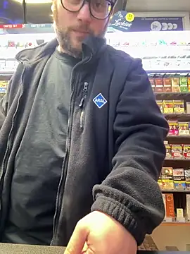 Dominic2295 online show from February 23, 2026, 5:16 am