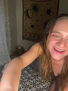 teenyblossom online show from February 22, 2026, 9:46 pm