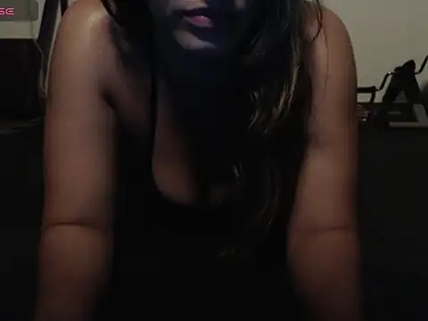 Millycamfit online show from January 13, 2026, 6:40 am