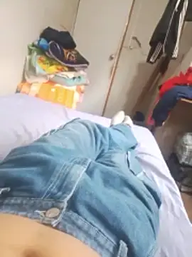 Leosexx online show from February 18, 2026, 9:55 pm